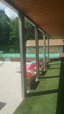 Piscine de l'établissement Au Petit Pressoir ou située à proximité