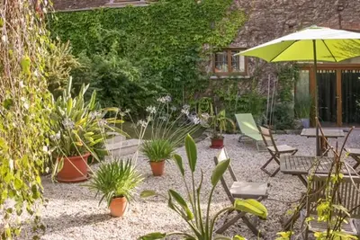 Jardin de l'établissement La Vigne du Pont