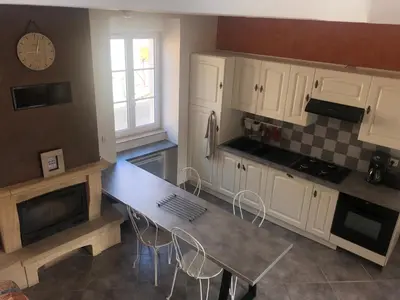 Cuisine ou kitchenette dans l'établissement Gîte de la Grenouillette