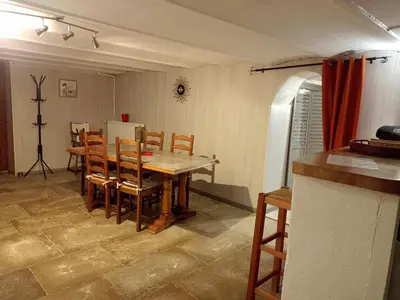 Coin salon dans l'établissement Appartement dans le Morvan 16 min de l'autoroute