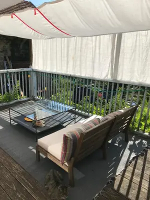 Balcon ou terrasse dans l'établissement Chambre privative et originale, à 20 mn de Cluny