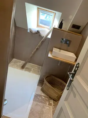 Salle de bains dans l'établissement Appartement classé 