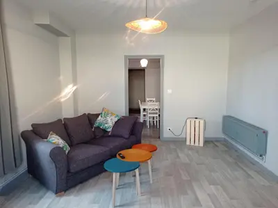 Coin salon dans l'établissement La Résidence du Canal de Bourgogne