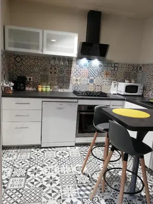 Cuisine ou kitchenette dans l'établissement Zahra dor