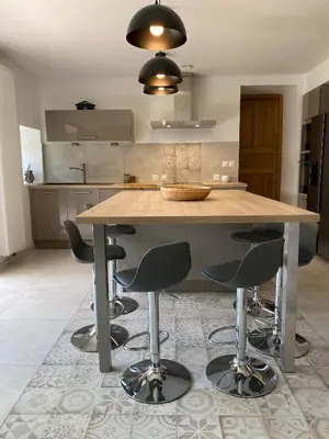 Cuisine ou kitchenette dans l'établissement Clos De La Charnaille