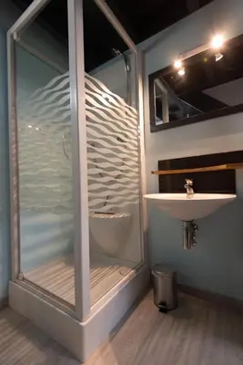 Salle de bains dans l'établissement Gîte L'Atelier de Tournerie