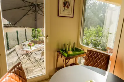 Jardin de l'établissement L'Appartement