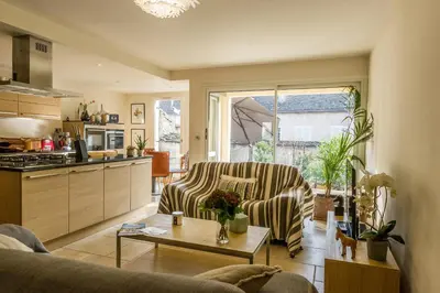 Cuisine ou kitchenette dans l'établissement L'Appartement