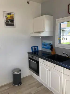 Cuisine ou kitchenette dans l'établissement Petite Maison de campagne dépaysante