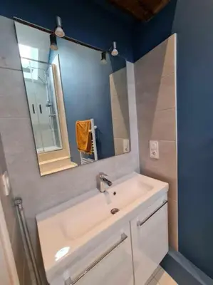 Salle de bains dans l'établissement La Paulée à Pommard