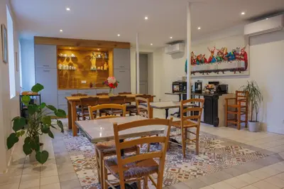 Coin salon dans l'établissement Clos Ceres