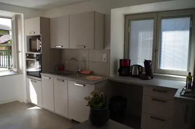 Cuisine ou kitchenette dans l'établissement Domaine Joseph Lafarge Wine Resort - Lady's House - La maison de Michelle