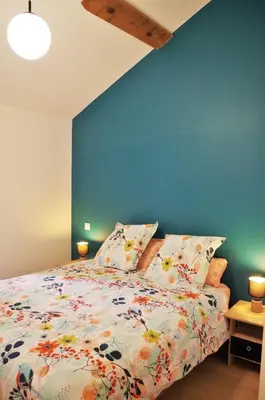 Un ou plusieurs lits dans un hébergement de l'établissement Domaine Joseph Lafarge Wine Resort - Lady's House - La maison d'Henriette