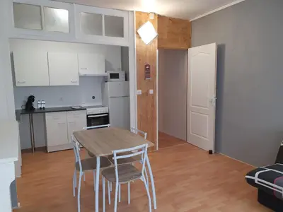 Cuisine ou kitchenette dans l'établissement Appartement VanSuly