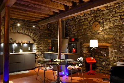 Coin salon dans l'établissement Caveau Contemporain KV'O37