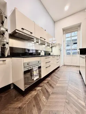 Cuisine ou kitchenette dans l'établissement Le Chouette Loft