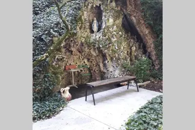 Jardin de l'établissement Le Clos 25