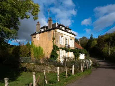 Jardin de l'établissement Les Vergers de Cussy