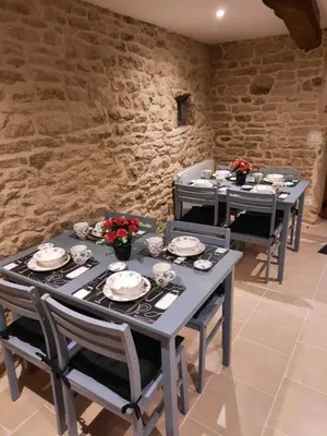 Restaurant ou autre lieu de restauration dans l'établissement Mill D'Arx