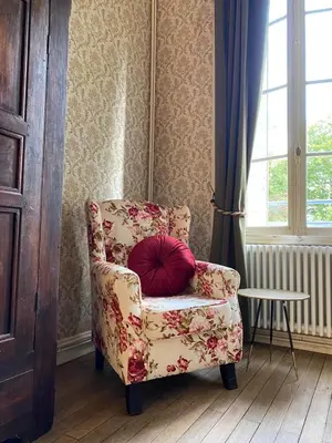 Coin salon dans l'établissement Chateau de Clinzeau