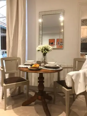 Coin salon dans l'établissement Ô’Hospices : Coeur de Beaune