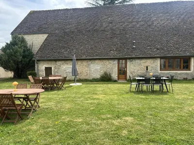 Jardin de l'établissement Maison Belles Pierres