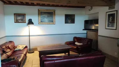 Coin salon dans l'établissement Gite Le Morvan