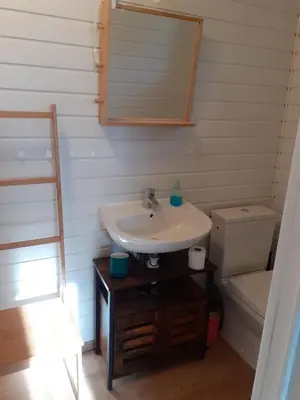 Salle de bains dans l'établissement Gite Le bout du monde