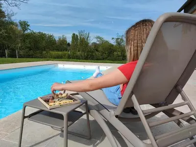 Piscine de l'établissement Domaine du moulin de Jeanne ou située à proximité