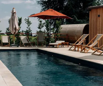 Piscine de l'établissement Hôtel-Spa Ô Rouge - Gevrey-Chambertin - Teritoria ou située à proximité