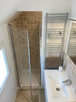 Salle de bains dans l'établissement Au coin des Hospices