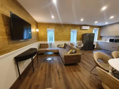 Télévision ou salle de divertissement dans l'établissement Legend Majestic - 3 chambres - Parking privé GRATUIT - Centre Ville - Quai de Saône - Gare - fibre