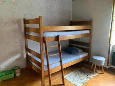 Un ou plusieurs lits superposés dans un hébergement de l'établissement Dormez dans la chambre du meunier !