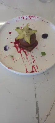 Nourriture dans l'hôtel ou à proximité