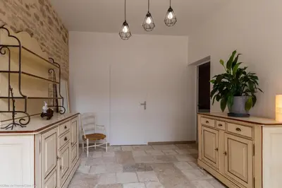 Cuisine ou kitchenette dans l'établissement Le Gîte de Mélie