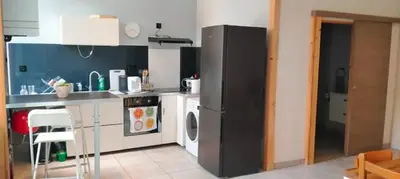 Cuisine ou kitchenette dans l'établissement Julio César Poligny Jura