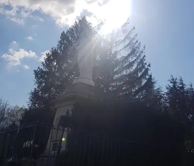 Plan de l'établissement La Ronde des Bois - Romance et Bien Être - Jacuzzi privatif-piscine-patio