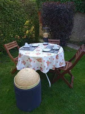 Jardin de l'établissement La Lisière du Morvan