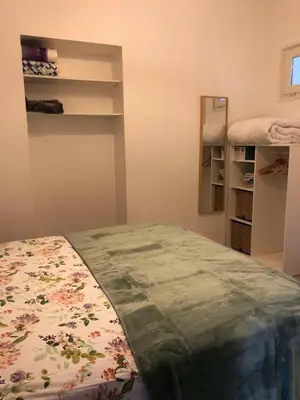 Un ou plusieurs lits dans un hébergement de l'établissement Montbard appartements au centre historique chez Delphine et Guillaume