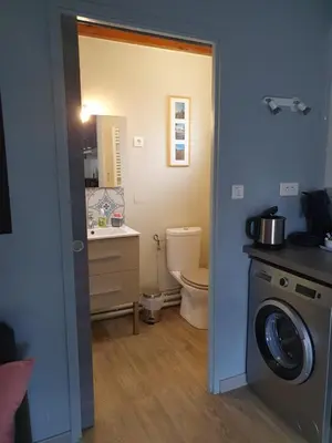 Cuisine ou kitchenette dans l'établissement Nuits & Jours Duplex à Nuits Saint Georges