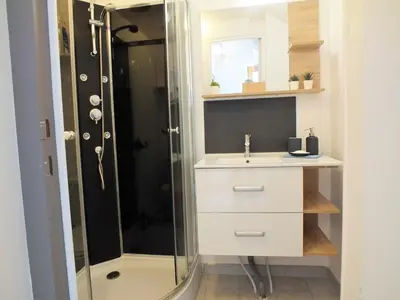 Salle de bains dans l'établissement La Maison MOJA