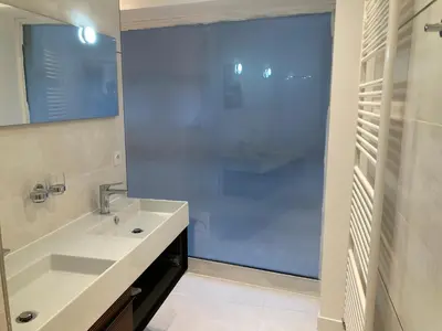 Salle de bains dans l'établissement Appart' Au Coeur de Nuits