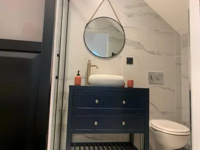 Salle de bains dans l'établissement Le studio d’Ambre