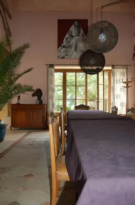 Coin salon dans l'établissement Le Domaine du Crescent