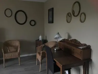 Coin salon dans l'établissement Chambres d'hôtes La Maison d'Après