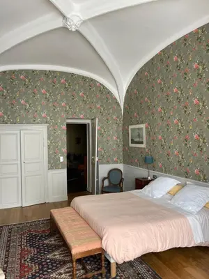 Un ou plusieurs lits dans un hébergement de l'établissement Guest-House Château de Longecourt en Plaine