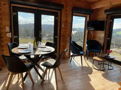 Vue générale sur la montagne ou vue sur la montagne depuis la maison de vacances