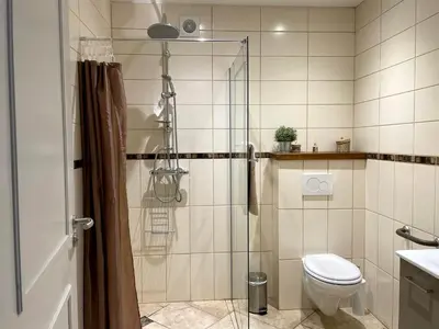 Salle de bains dans l'établissement Chambre d'Aut'