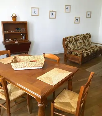 Coin salon dans l'établissement Appartement Grand-duc