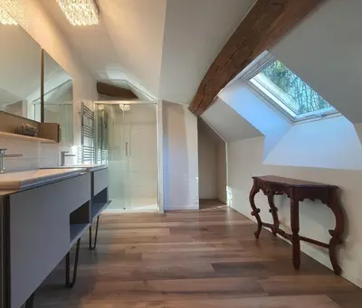 Cuisine ou kitchenette dans l'établissement Maison Bélénos